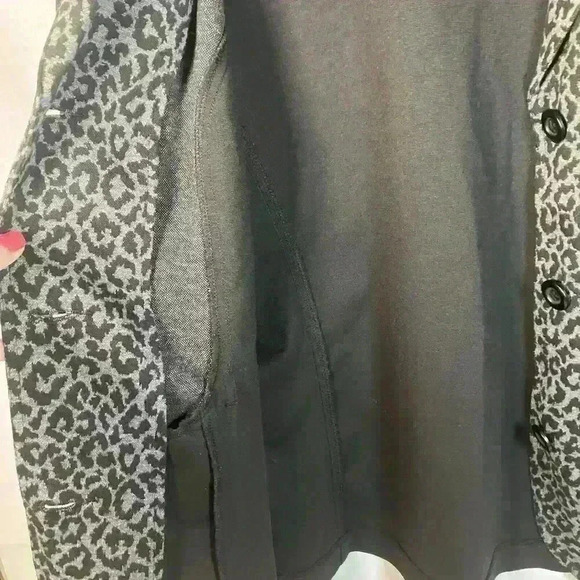Chicos Women Jacket Blazer Size 2 Medium Stretch Black Animal Print Career Work - Picture 12 of 14